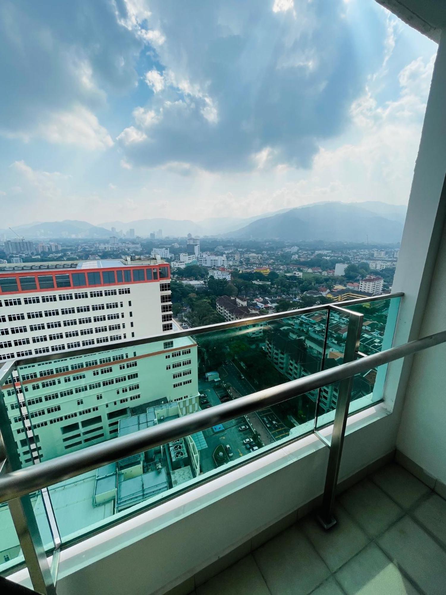 Hejmo Suites George Town Extérieur photo