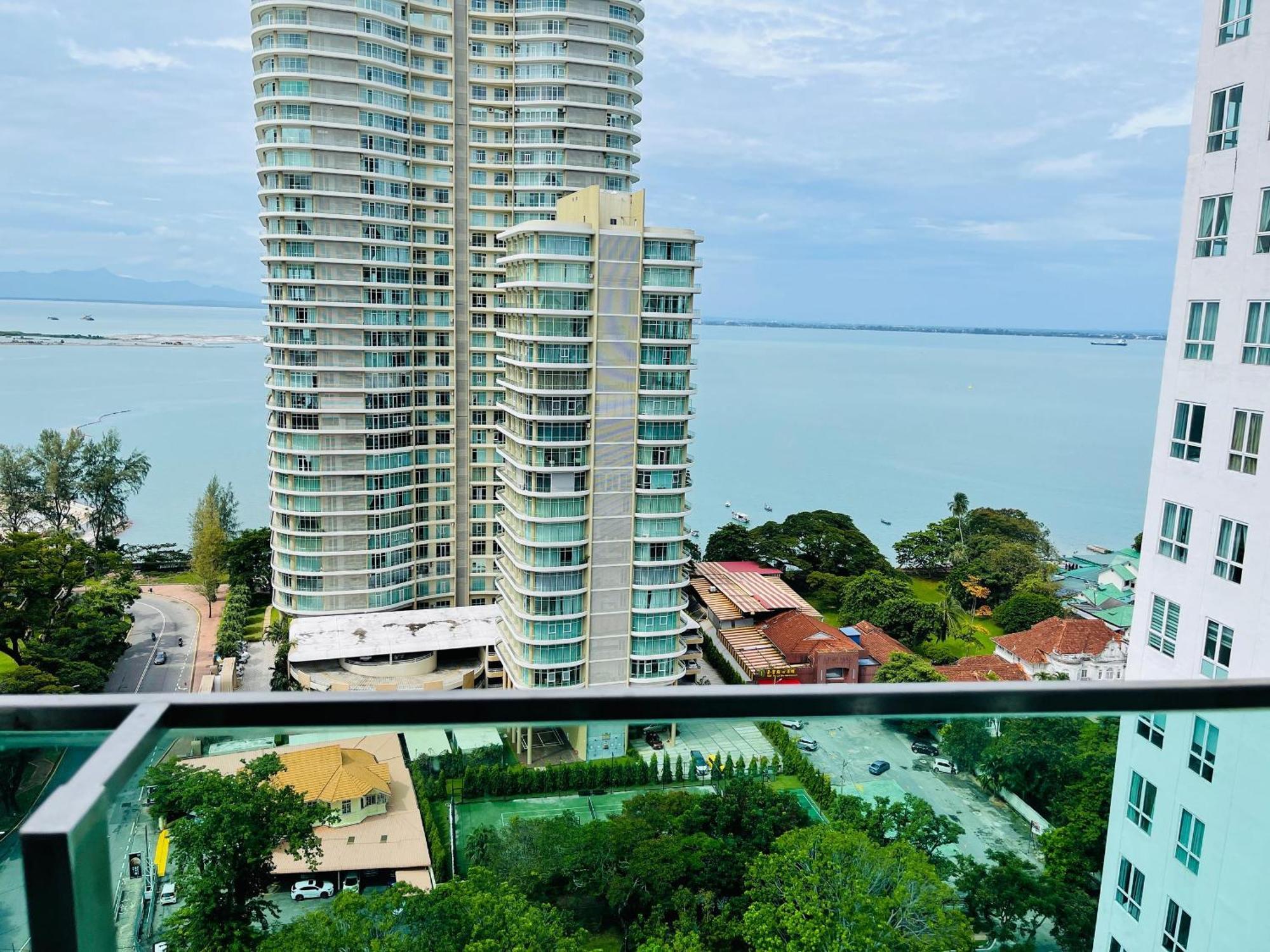 Hejmo Suites George Town Extérieur photo